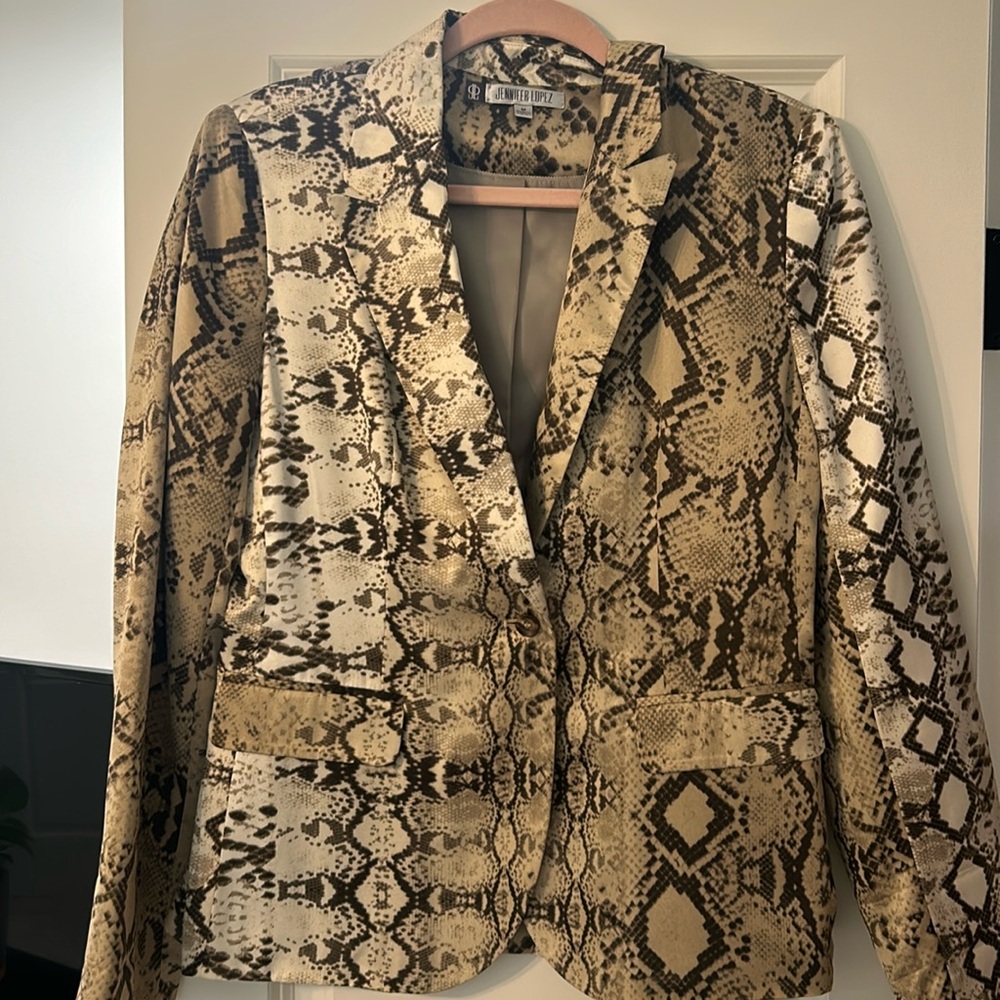 Reptile blazer